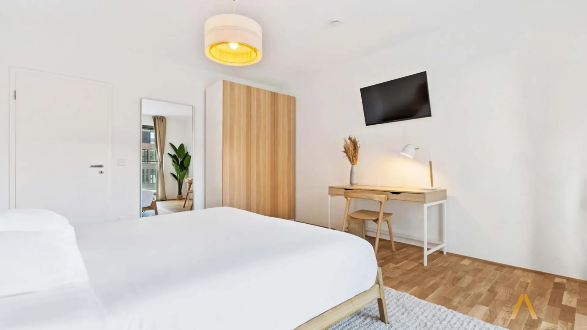 Modern 2-Bed Apt With Balcony In Serene Sanem 0*,